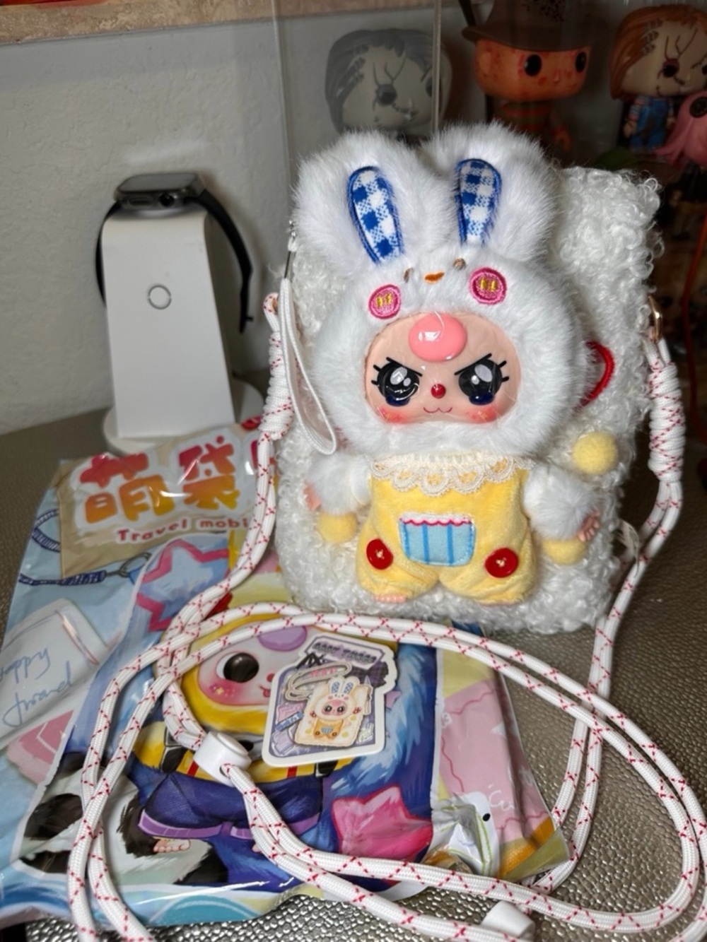 Baby Three Travel Mobile Phone Bag V2 Secret 100% Authentic (Special Eyes)